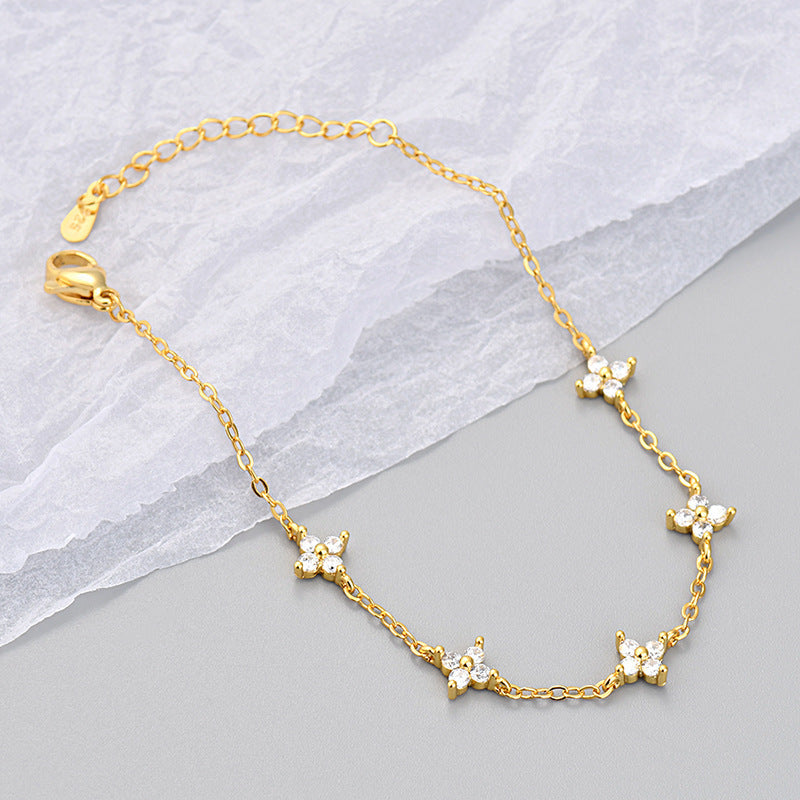 French Light Luxury Starry Sky Flower Bracelet