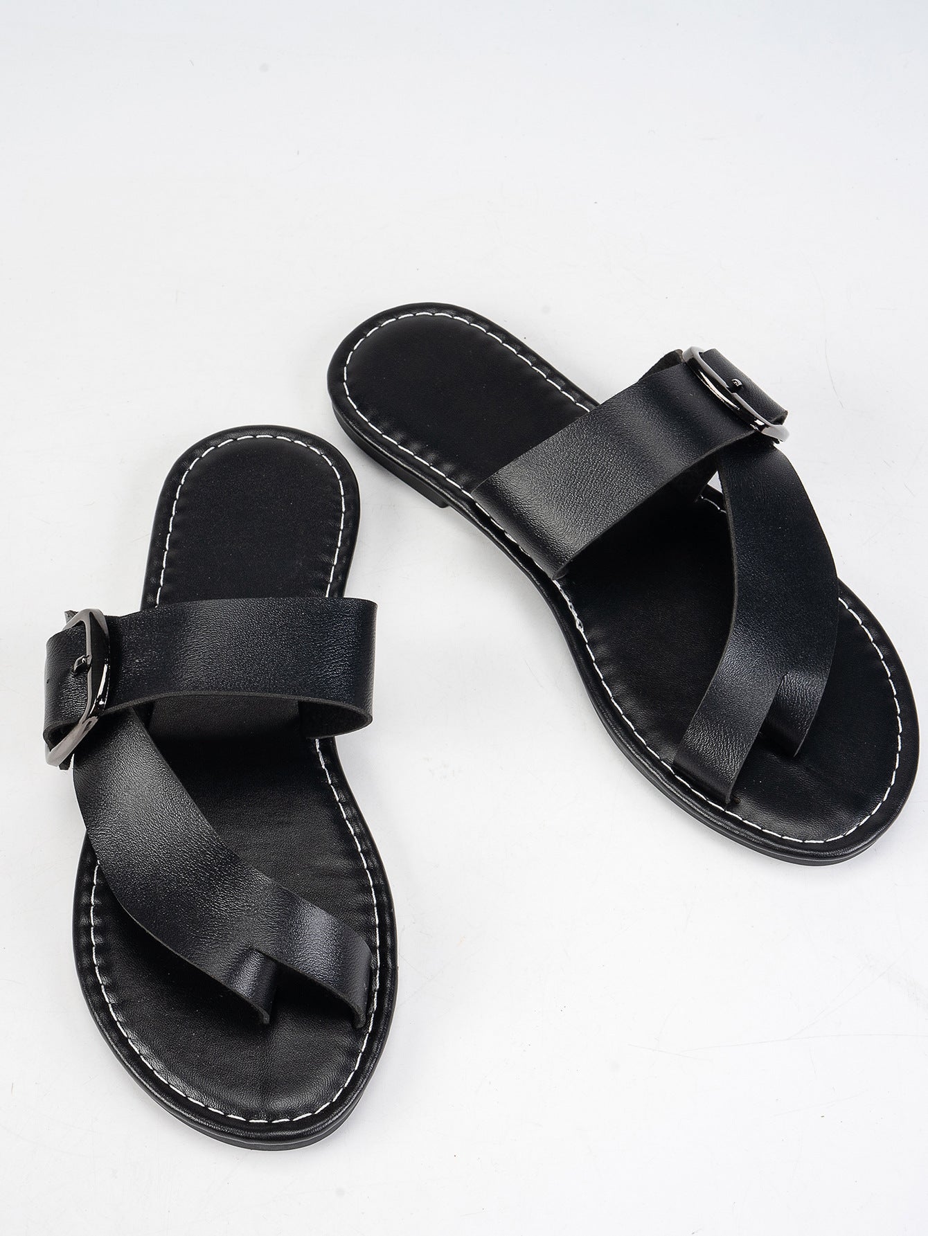 Summer Buckle Toe Clip Sandals Fashion